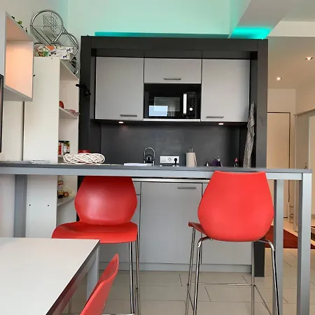 Apartment Wohnen Auf Zeit - Exklusive Wohlfühloase By Rabe, Gym, Parkplatz, Smart-tv, Netflix